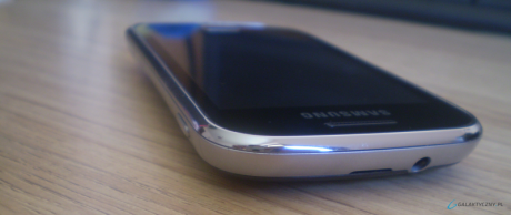 Samsung Galaxy Mini 2 - mini jack 3,5 mm