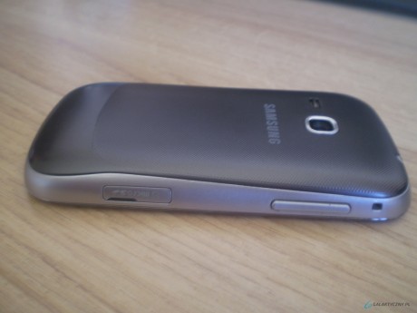 Samsung Galaxy Mini 2 - Klapka baterii