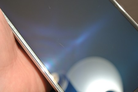 Galaxy Note 3 - rysy na ekranie [źródło: 2po2.pl]