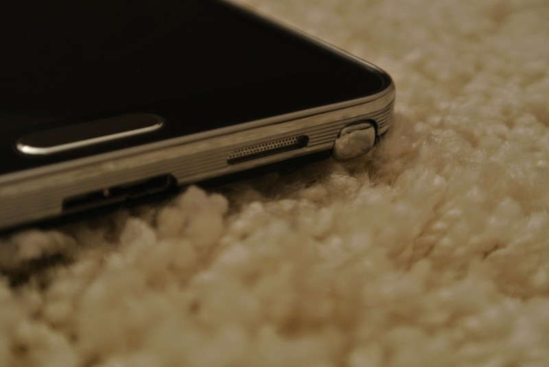 Samsung Galaxy Note 3 - dolna krawędź [źródło: 2po2.pl]