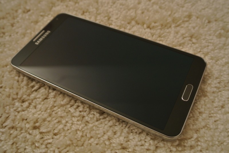 Samsung Galaxy Note 3 - przód [źródło: 2po2.pl]