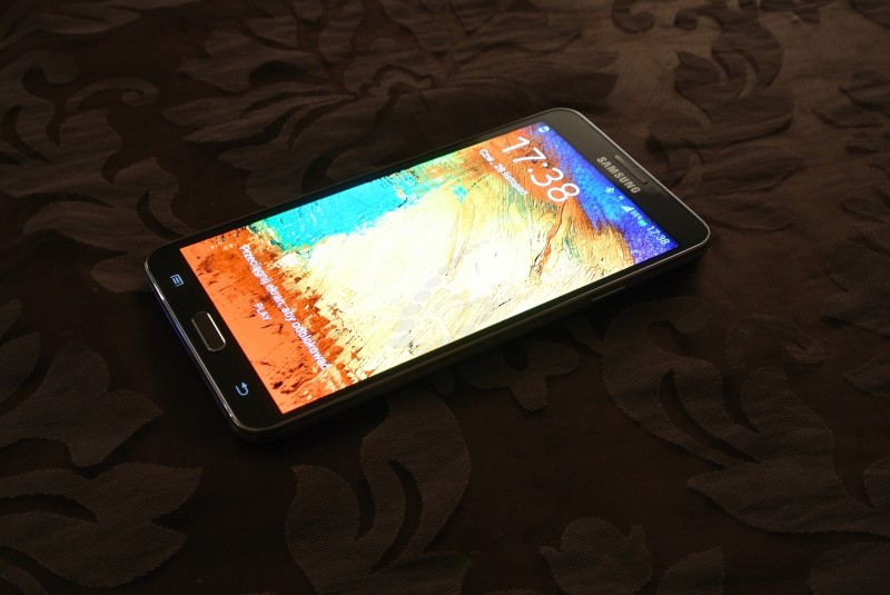 Samsung Galaxy Note 3 - ekran [źródło: 2po2.pl]