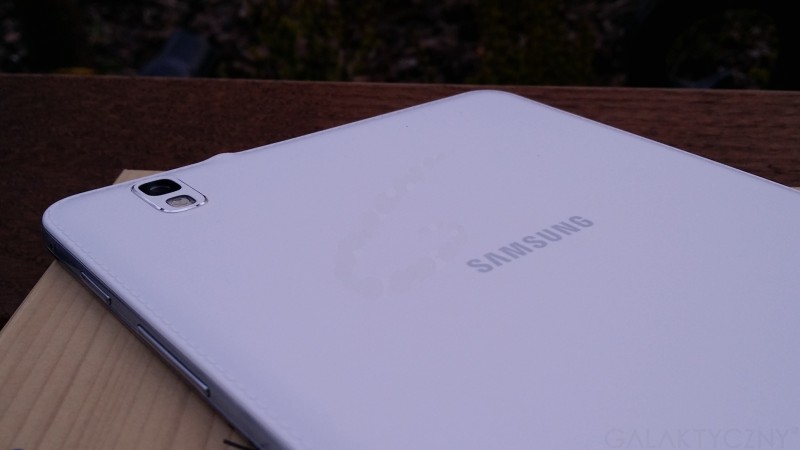 Samsung Galaxy Tab PRO 8.4 - tył / fot. 2po2.pl