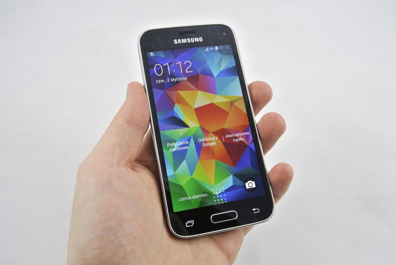 Samsung Galaxy S5 mini - ekran