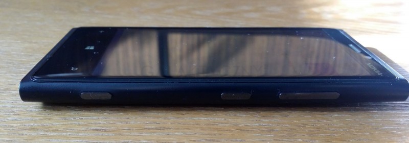 Nokia Lumia 920 - przyciski
