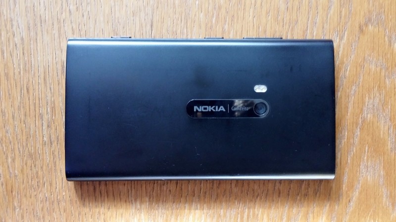 Nokia Lumia 920 - tył