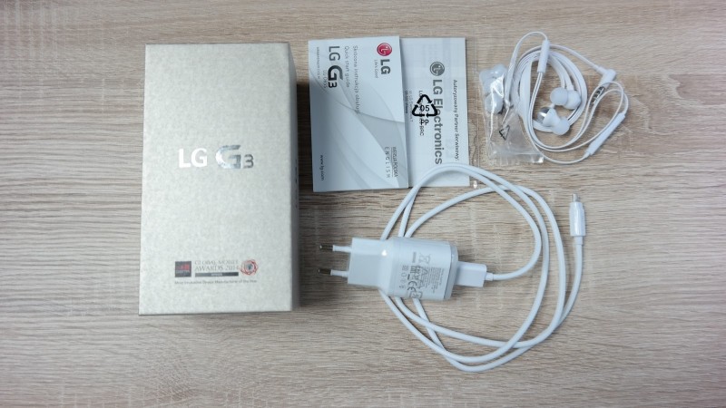 LG G3 - zawartość zestawu / fot. galaktyczny
