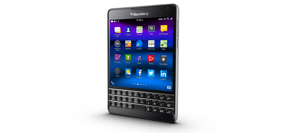 BlackBerry Passport / fot. BlackBerry